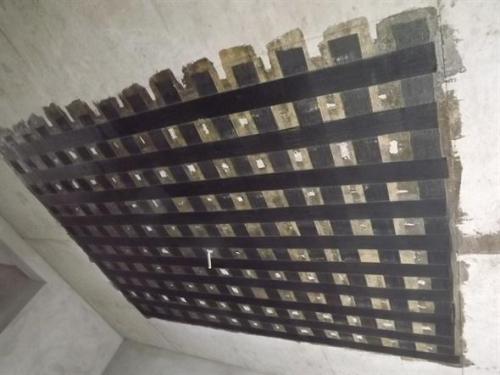 柳城楼板加固